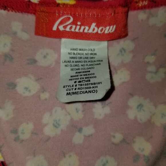 crop top  - Picture 3 of 16